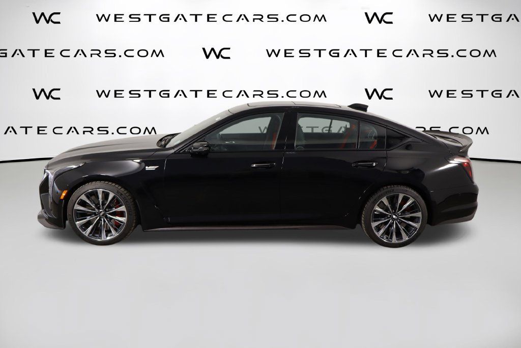 Used 2026 Cadillac CT5 V Blackwing w/ Carbon Fiber 2 Package RWD image 5