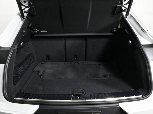 New 2026 Porsche Cayenne Coupe image 35