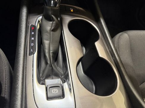 Used 2024 Chevrolet Malibu LS FWD image 17