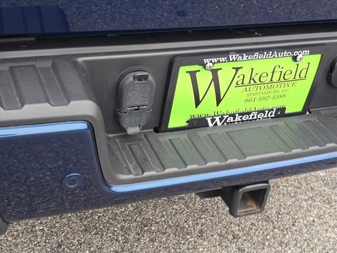 Used 2019 Chevrolet Colorado Z71 image 25