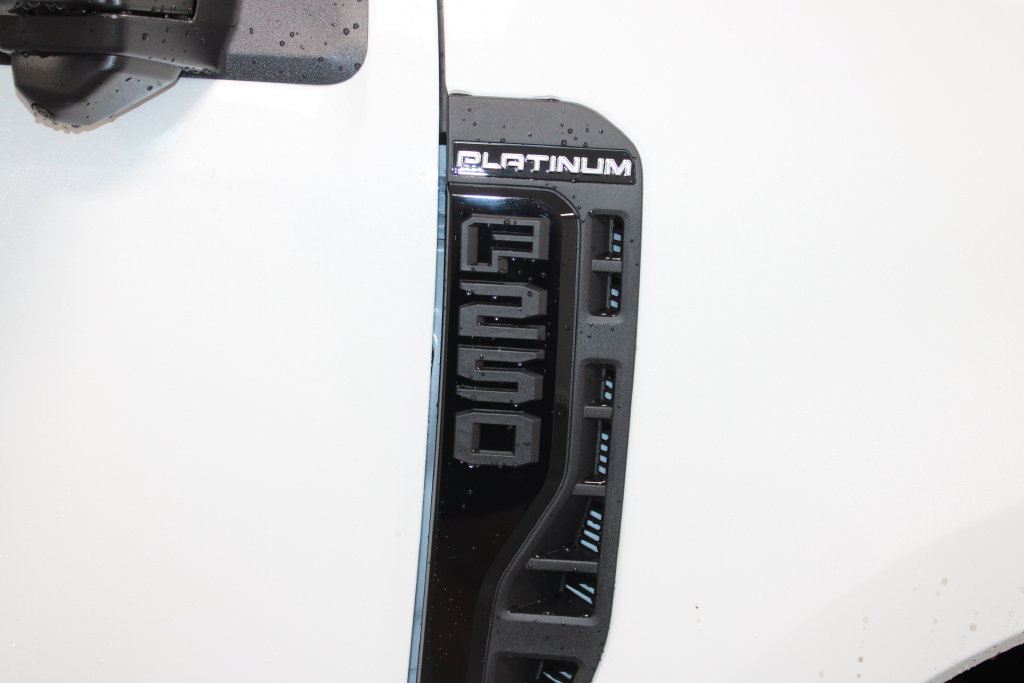 New 2026 Ford F250 Platinum AWD/4WD image 12