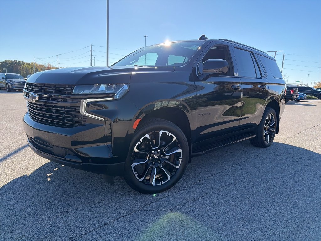 Used 2023 Chevrolet Tahoe RST AWD/4WD image 3
