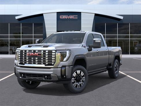 New 2025 GMC Sierra 2500 Denali w/ Denali Reserve Package image 6