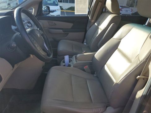 Used 2012 Honda Odyssey Touring image 18