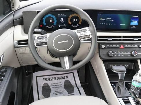 New 2026 Hyundai Tucson SE FWD image 13