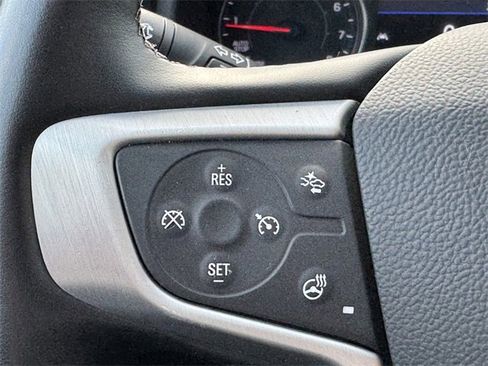 Used 2024 GMC Terrain SLT image 21