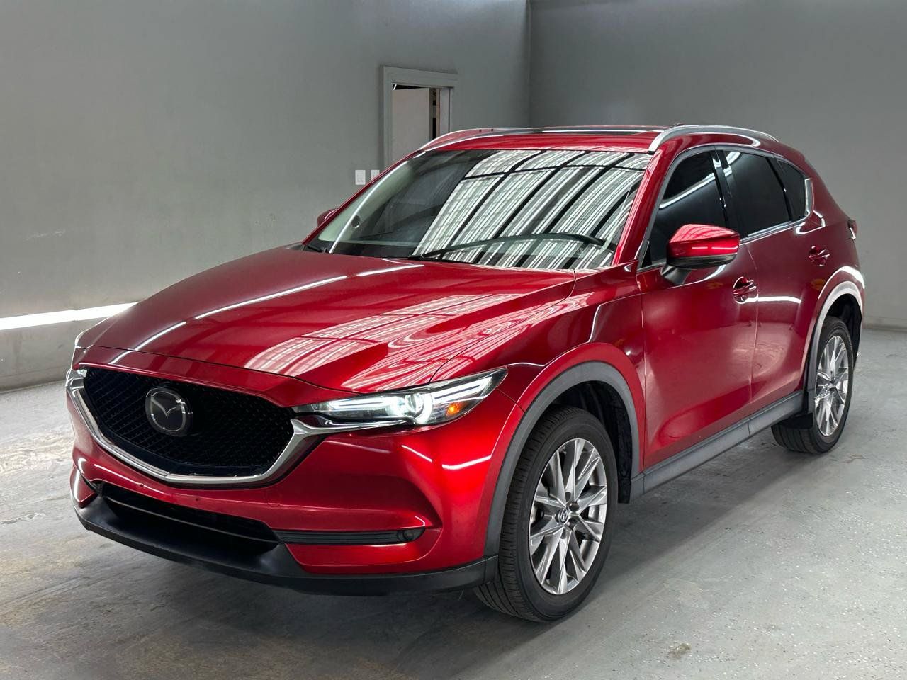 Used 2020 MAZDA CX-5 Grand Touring FWD image 3