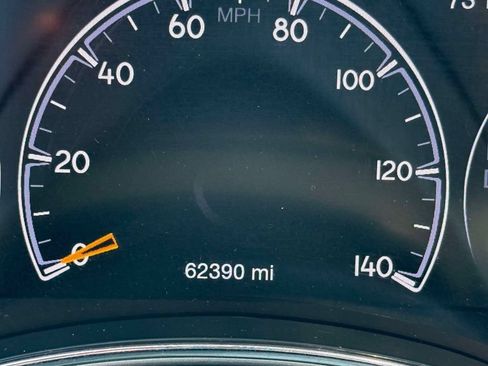 Used 2020 Jeep Grand Cherokee Altitude AWD/4WD image 17