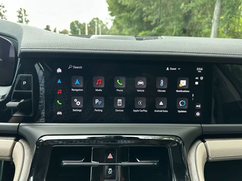 New 2025 Porsche Panamera image 20