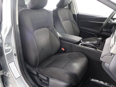 Used 2025 Toyota Camry LE image 26