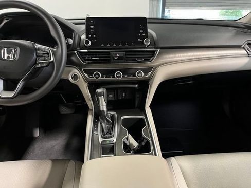 Used 2018 Honda Accord LX image 20