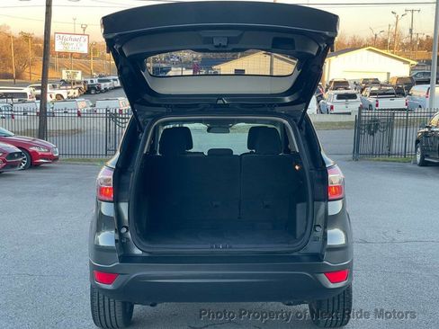 Used 2017 Ford Escape S image 25