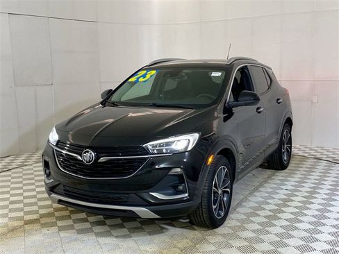 Used 2023 Buick Encore GX Essence image 20