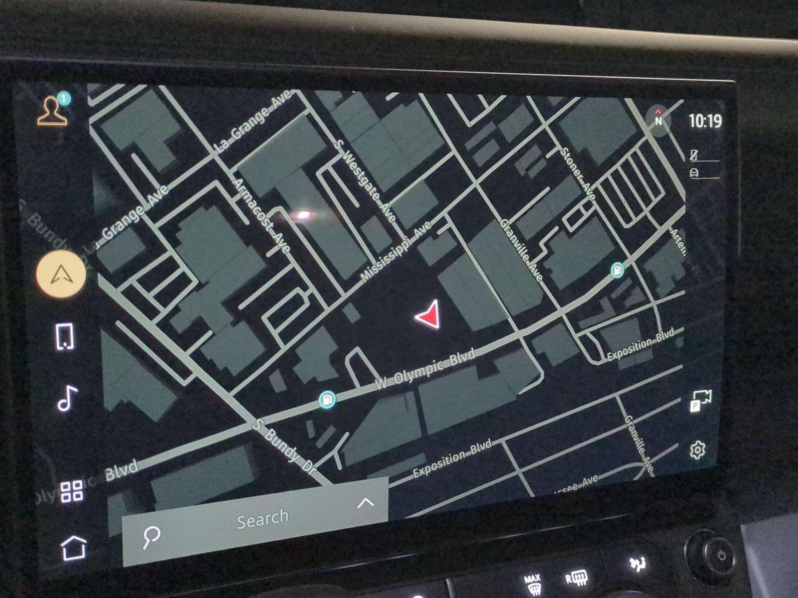 New 2026 Land Rover Defender 110 X-Dynamic SE AWD/4WD image 19