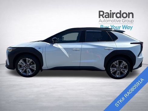 Used 2024 Subaru Solterra AWD/4WD image 4