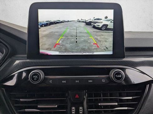 Used 2023 Ford Escape ST-Line image 13