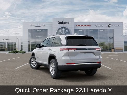 New 2026 Jeep Grand Cherokee Laredo X RWD image 3