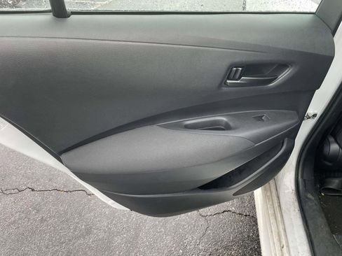 Used 2024 Toyota Corolla LE image 21