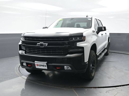 Used 2022 Chevrolet Silverado 1500 LT Trail Boss w/ Safety Package AWD/4WD image 6