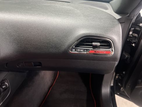 Used 2018 Dodge Challenger SRT Hellcat RWD image 6