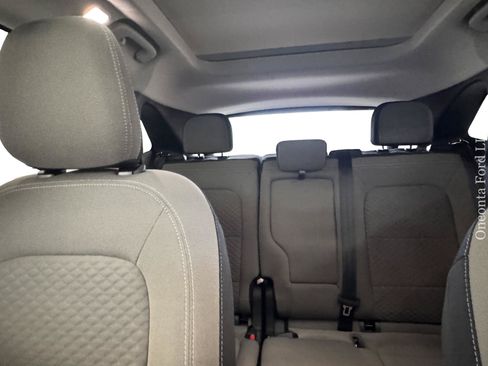 Used 2022 Ford Escape SE w/ SE Sport Appearance Package AWD/4WD image 11