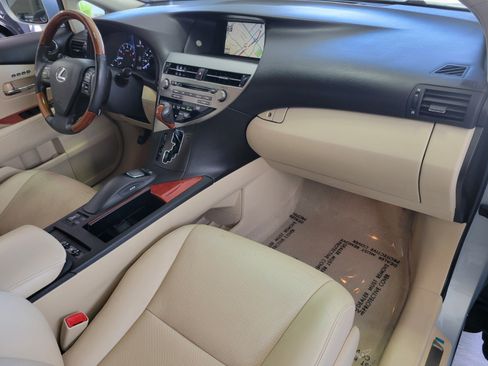 Used 2010 Lexus RX 350 2WD image 16