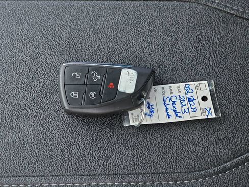 Certified 2023 Chevrolet Silverado 1500 RST AWD/4WD image 40