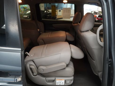 Used 2013 Honda Odyssey EX-L image 23