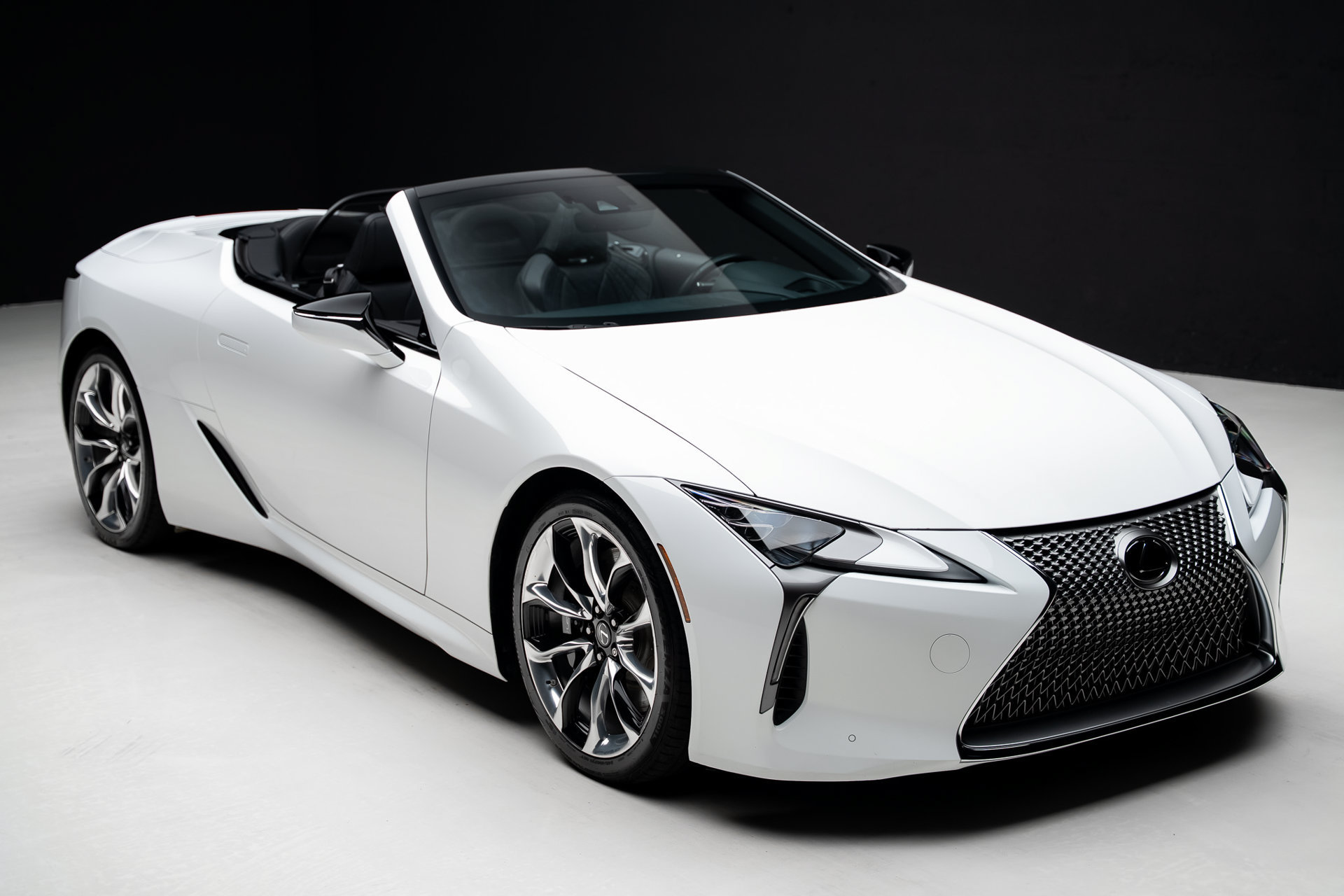 Used 2021 Lexus LC 500 Convertible w/ Touring Package RWD image 41