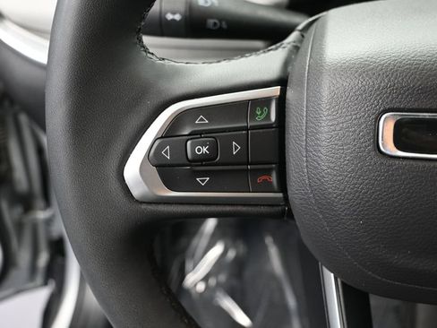 Used 2025 Jeep Compass Limited AWD/4WD image 21