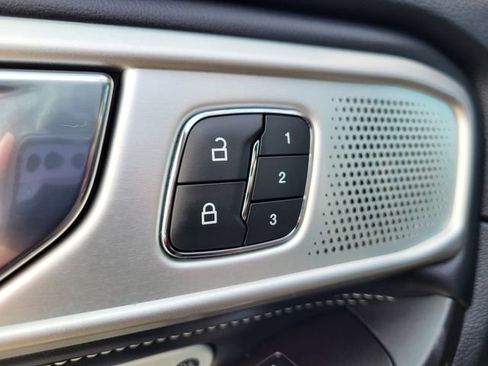 Used 2020 Ford Explorer ST w/ ST Street Pack image 14