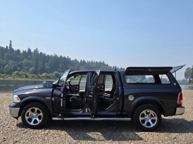 Used 2015 RAM 1500 Laramie w/ Convenience Group AWD/4WD image 7