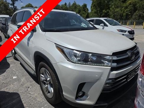 Used 2019 Toyota Highlander Limited FWD image 5