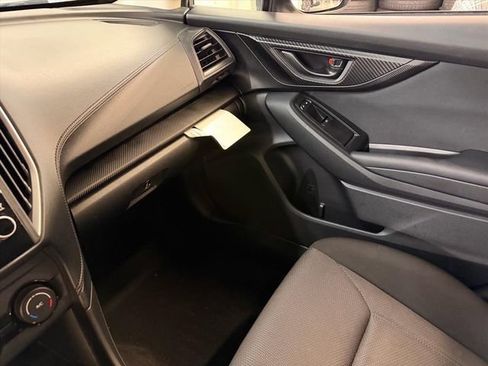 Used 2022 Subaru Impreza 2.0i Premium w/ Popular Package #1 AWD/4WD image 9