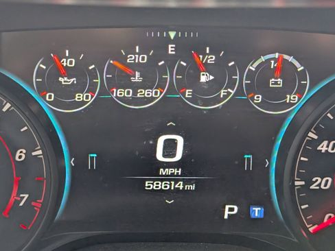 Used 2018 Chevrolet Camaro SS RWD image 12