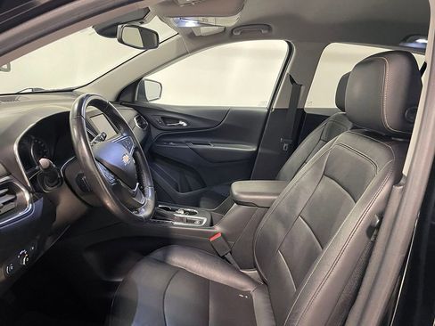 Used 2020 Chevrolet Equinox LT w/ Midnight Edition image 3