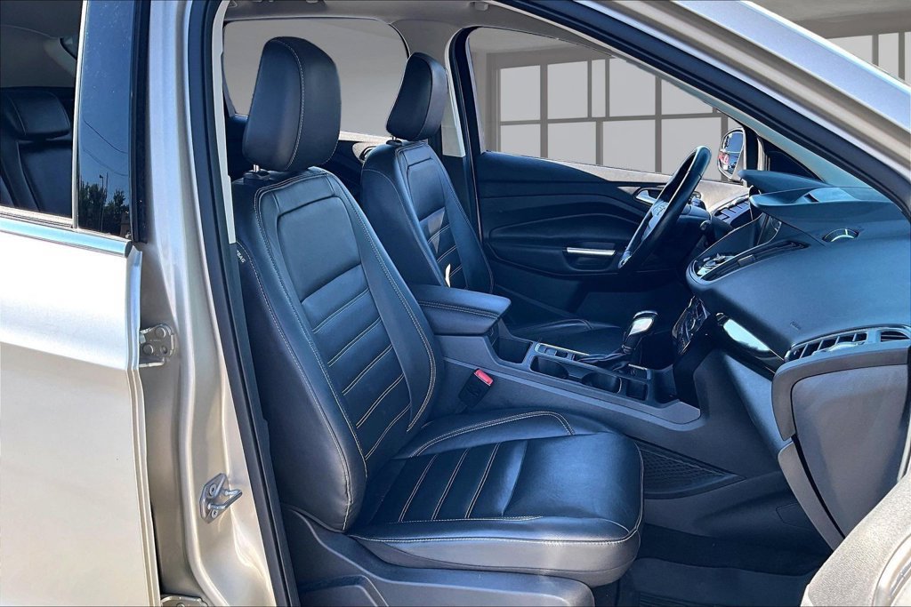 Used 2018 Ford Escape Titanium AWD/4WD image 7