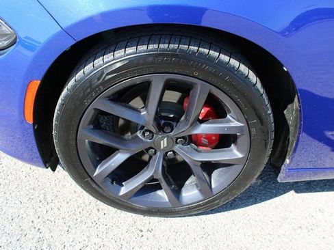 Used 2020 Dodge Charger SXT w/ Blacktop Package image 10