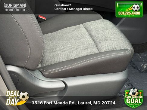 Used 2024 Nissan Rogue SV AWD/4WD image 11