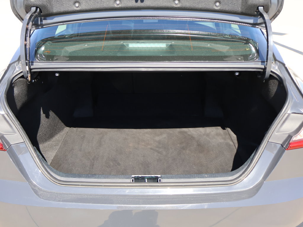 Used 2025 Toyota Camry SE FWD image 16