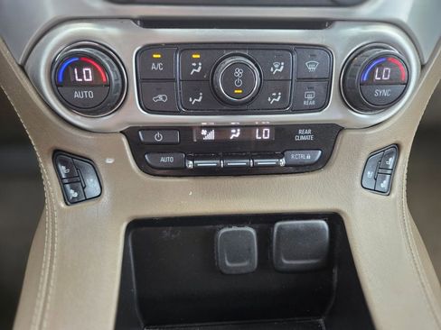 Used 2018 GMC Yukon SLT w/ Open Road Package AWD/4WD image 25
