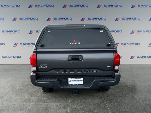 Used 2021 Toyota Tacoma SR image 4