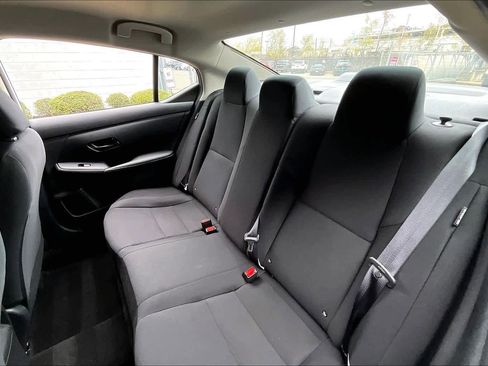 Certified 2025 Nissan Sentra S image 17