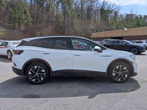 Used 2022 Volkswagen ID.4 Pro S image 10