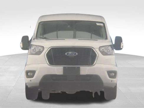 Used 2025 Ford Transit 350 XLT RWD image 4