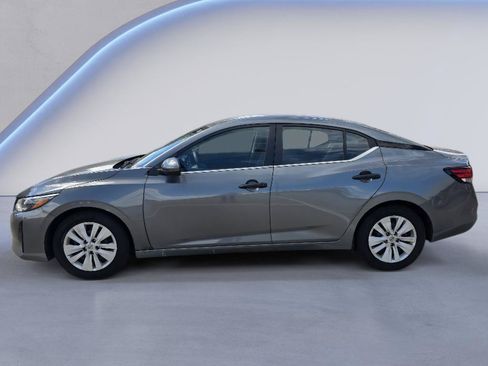 Used 2024 Nissan Sentra S FWD image 2