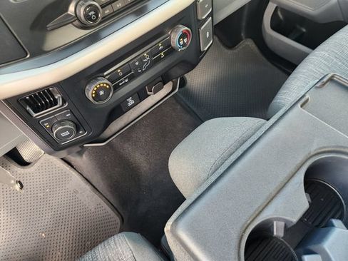 Used 2023 Ford F150 XLT AWD/4WD image 19