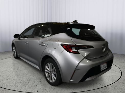 Certified 2024 Toyota Corolla SE w/ SE Package image 5