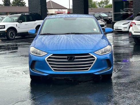 Used 2017 Hyundai Elantra SE FWD image 9