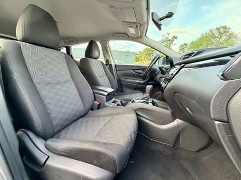 Used 2018 Nissan Rogue Sport SV w/ SV All-Weather Package AWD/4WD image 24